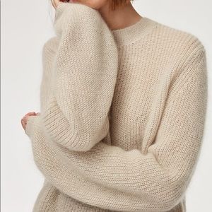 Aritzia Little Moon Gardenia Sweater